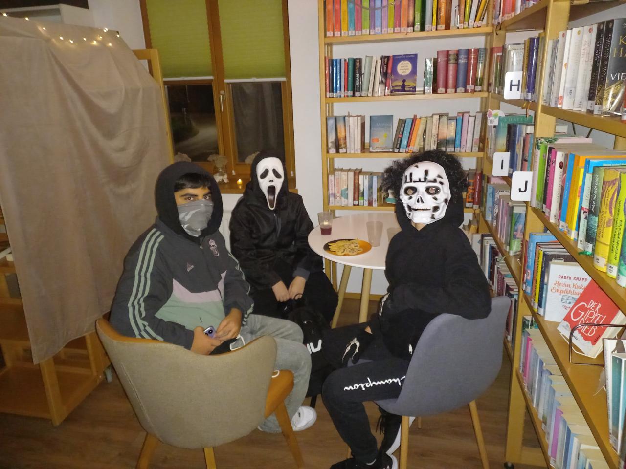 36 Halloween 2024